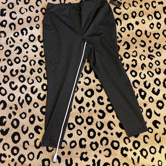 Plaid dress pants - Picture 6 of 10